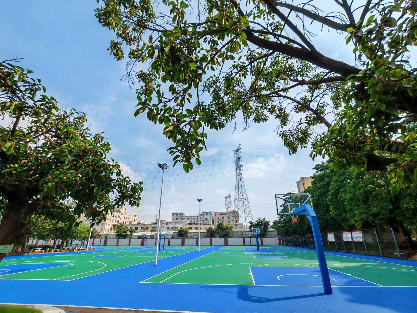 吐鲁番塑胶跑道